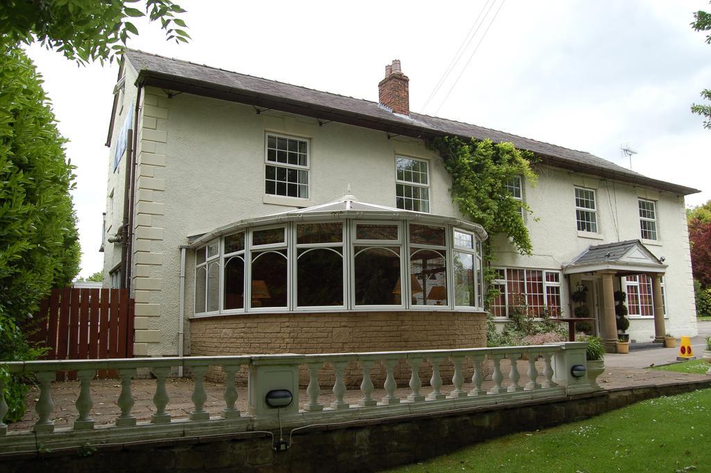 Brook House Hotel Walton-le-Dale 外观 照片