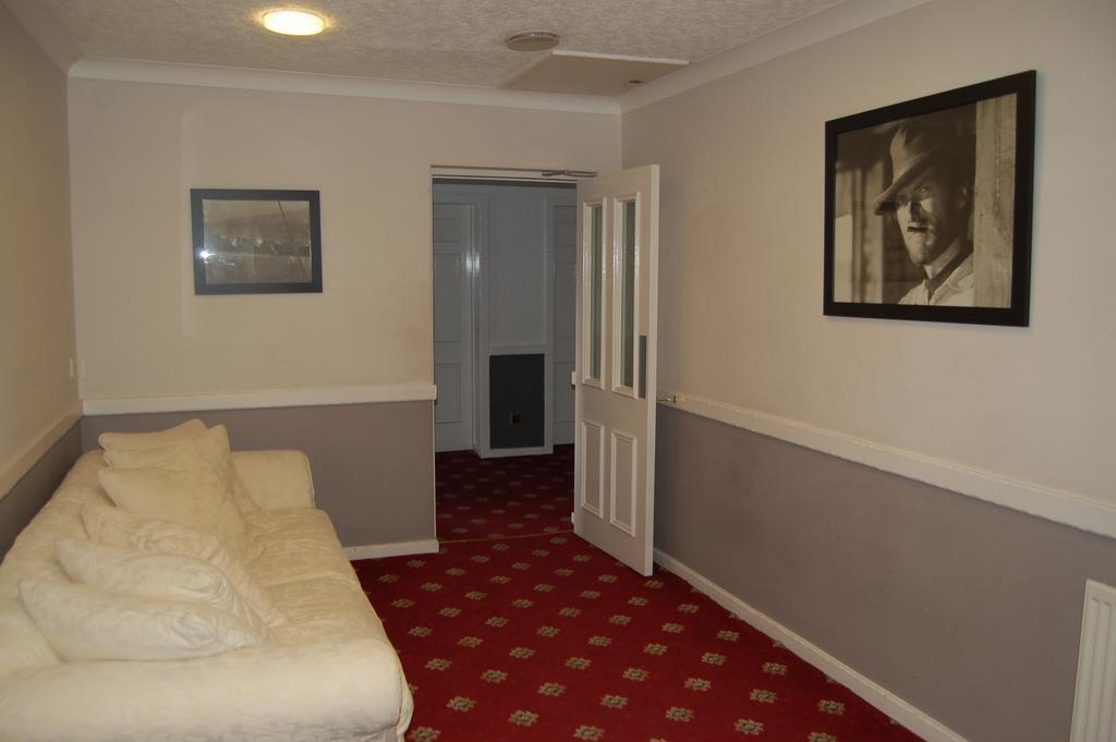 Brook House Hotel Walton-le-Dale 外观 照片