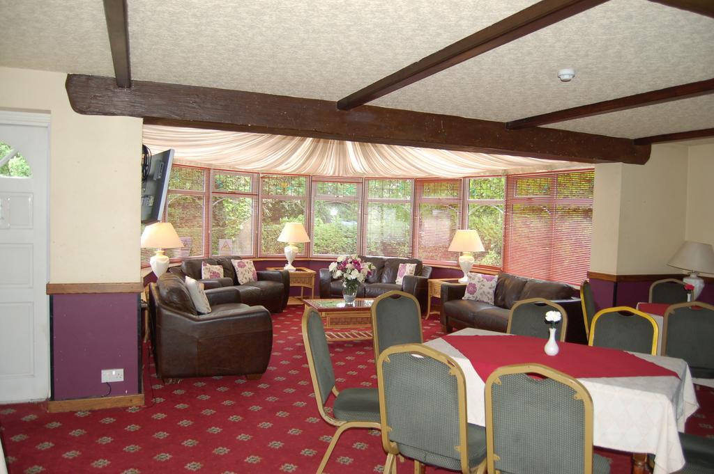 Brook House Hotel Walton-le-Dale 外观 照片