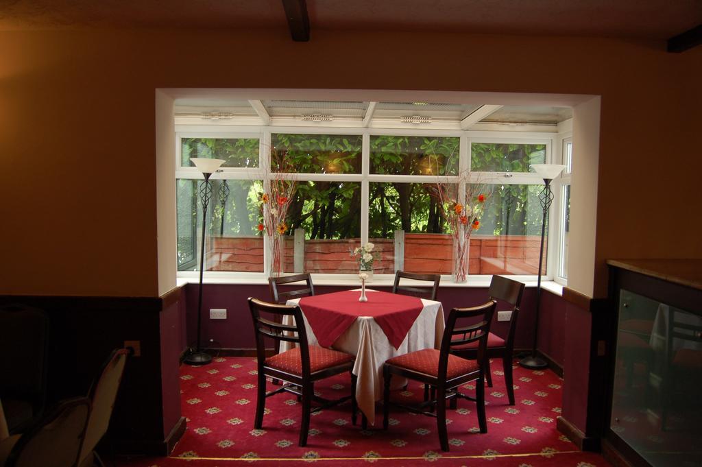 Brook House Hotel Walton-le-Dale 外观 照片